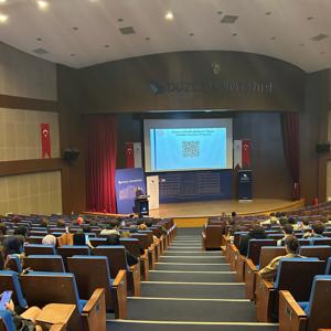Düzce Üniversitesi Öğrencilerine “Saygılı Yaşam ve Güvenli İlişkiler” Eğitimi Verildi. - fotoğraf 1