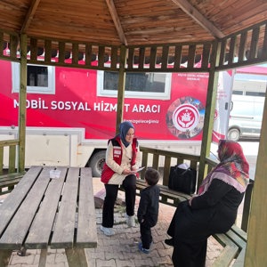 MOBİL SOSYAL HİZMET ÇALIŞMALARI KÖSE İLÇEMİZDE DEVAM EDİYOR - fotoğraf 1