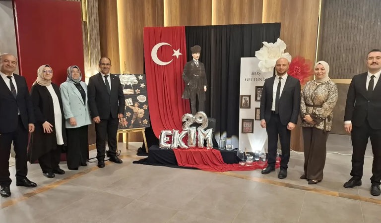 Cumhuriyet Resepsiyonu Gerçekleştirildi