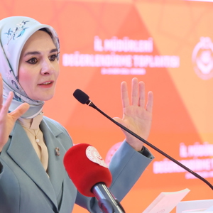 Aile ve Sosyal Hizmetler Bakanımız Göktaş'tan il müdürlerine sahada aktif yönetim ve habersiz denetim talimatı - fotoğraf 9