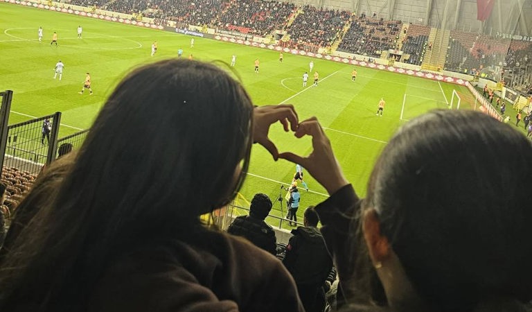  Çocuklarımız Çorum FK Maçında Futbol Heyecanını Yaşadı