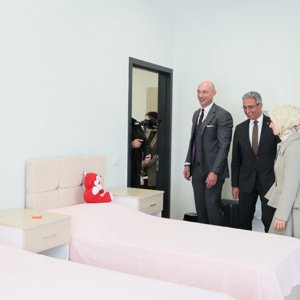 Bakanımız Mahinur Özdemir Göktaş, Mehmet Akif Ersoy Çocuk Evleri Sitesi'nin açılış töreninde konuştu: - fotoğraf 9