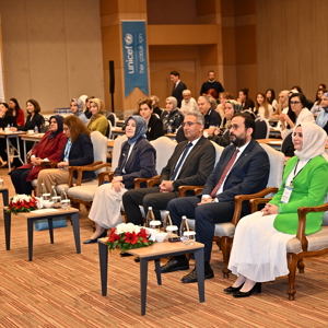 Erken Çocukluk Hizmetleri Alanında Görevli Personele Yönelik Hizmet İçi Eğitim Programı Başladı. - fotoğraf 2