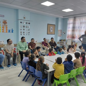İyilik Var Etkinliği ve Doğum Günü Kutlaması Gerçekleştirildi - fotoğraf 1